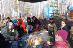 21.05.1-2.Майские-зори.Команда-на-обеде.IMG_20210502_093528